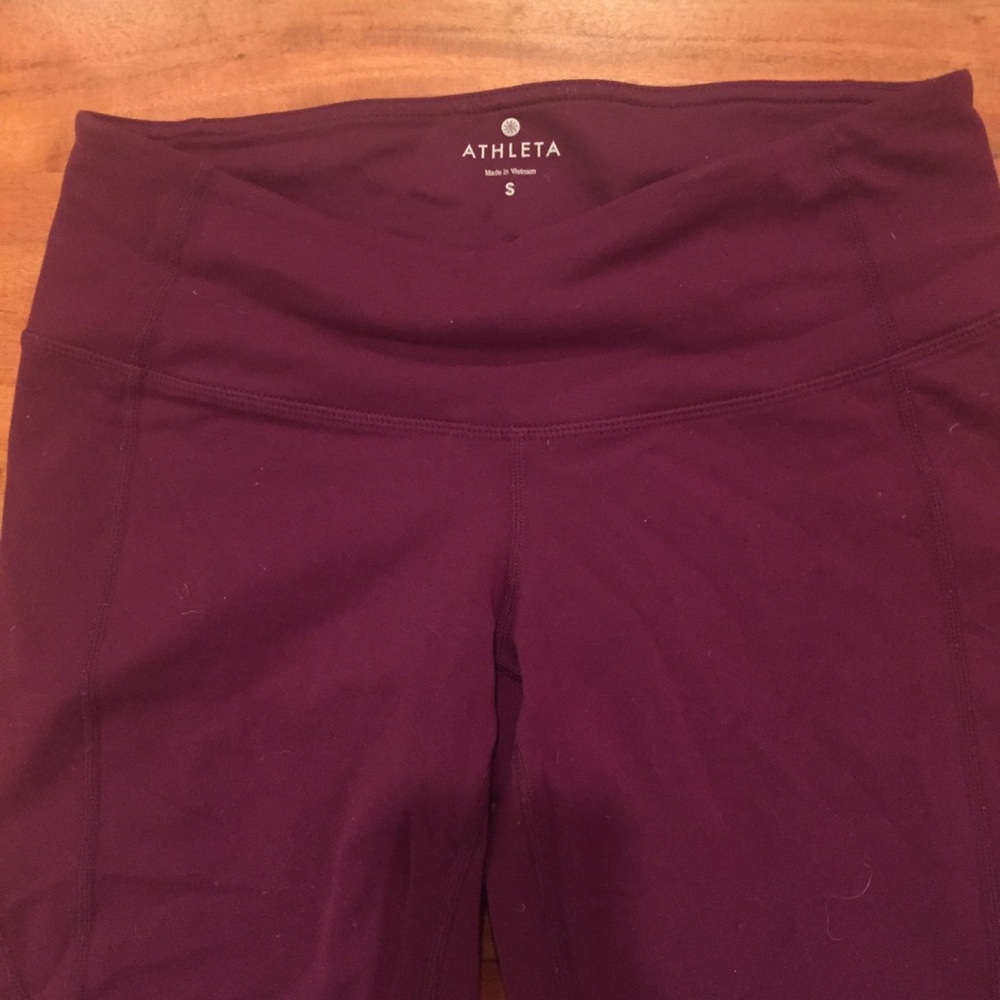 Athleta Maroon Capris Size S